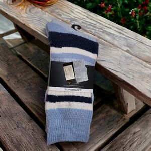 Women's Boot Socks Supersoft Pr Blue Striped Gap NEW